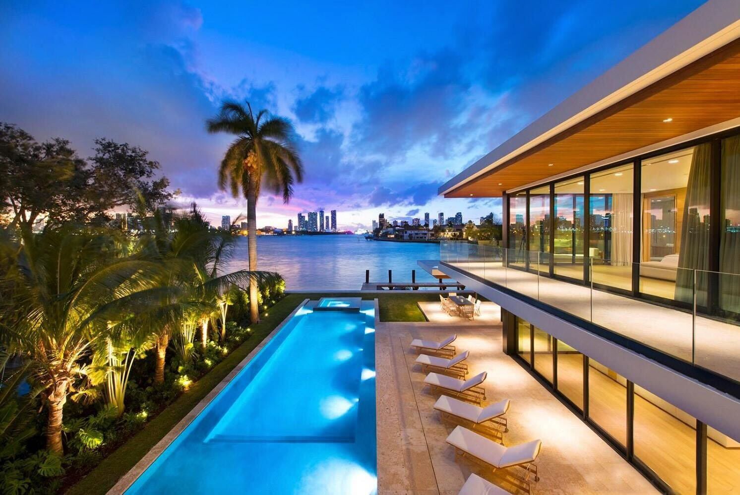 Miami's Luxury Real Estate Market: A Growing Hub for the Super Rich