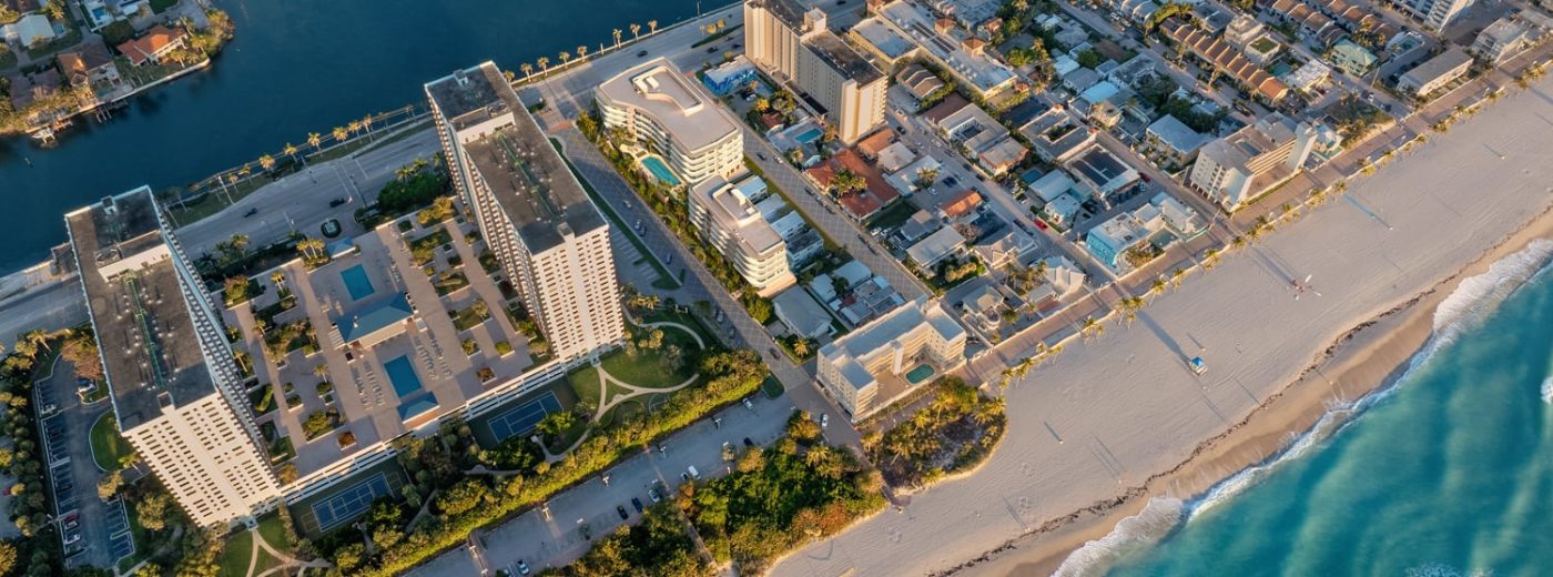 Hollywood Moon, Hallandale-Hollywood
